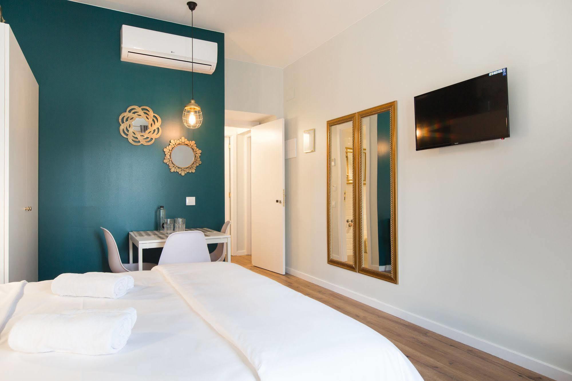 Hotel En Ferran By The Streets Barcelona Zewnętrze zdjęcie